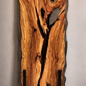 Irregular edge epoxy tafel