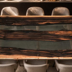 Straight edge epoxy tafel